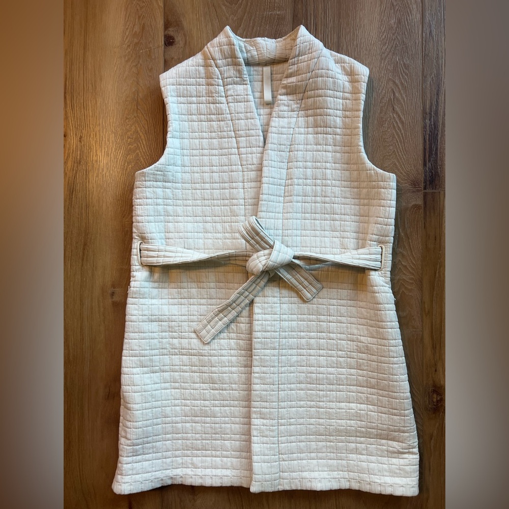 Serene Travels Long Vest Coat Jacket Lululemon – Light Ivory | Size 4
